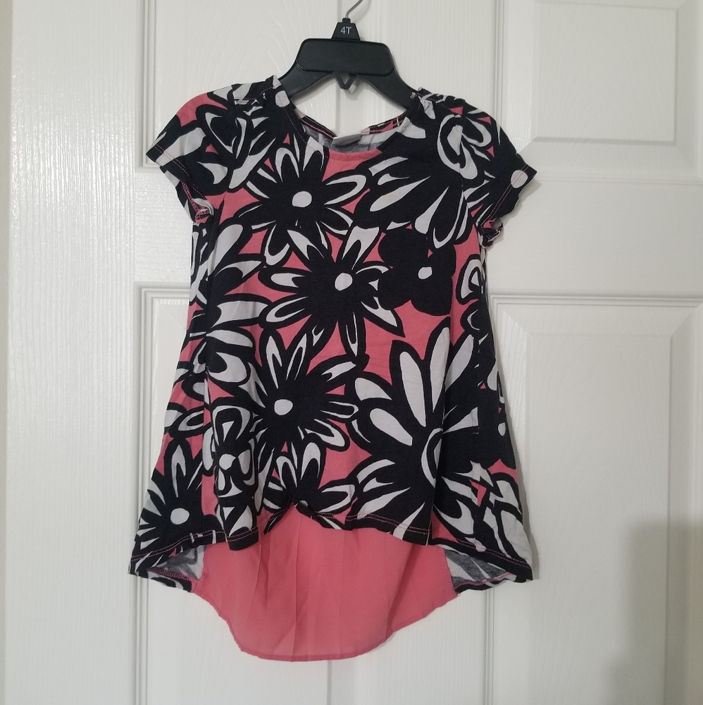 Peach with black and white flowers top
